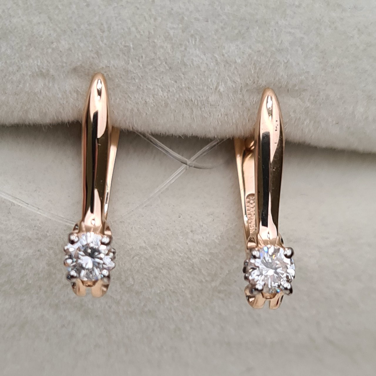 Серьги Deimantas 98178226 1,6гр 0,23ct. купить,NaN