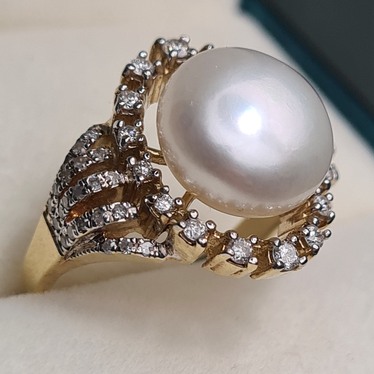 Кольцо Deimantas 95976263 17,5р 7,71гр 0,15ct. купить,NaN