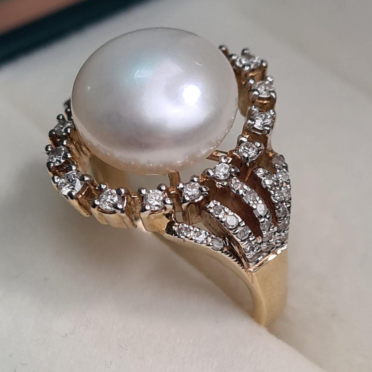 Кольцо Deimantas 95976263 17,5р 7,71гр 0,15ct. купить,NaN