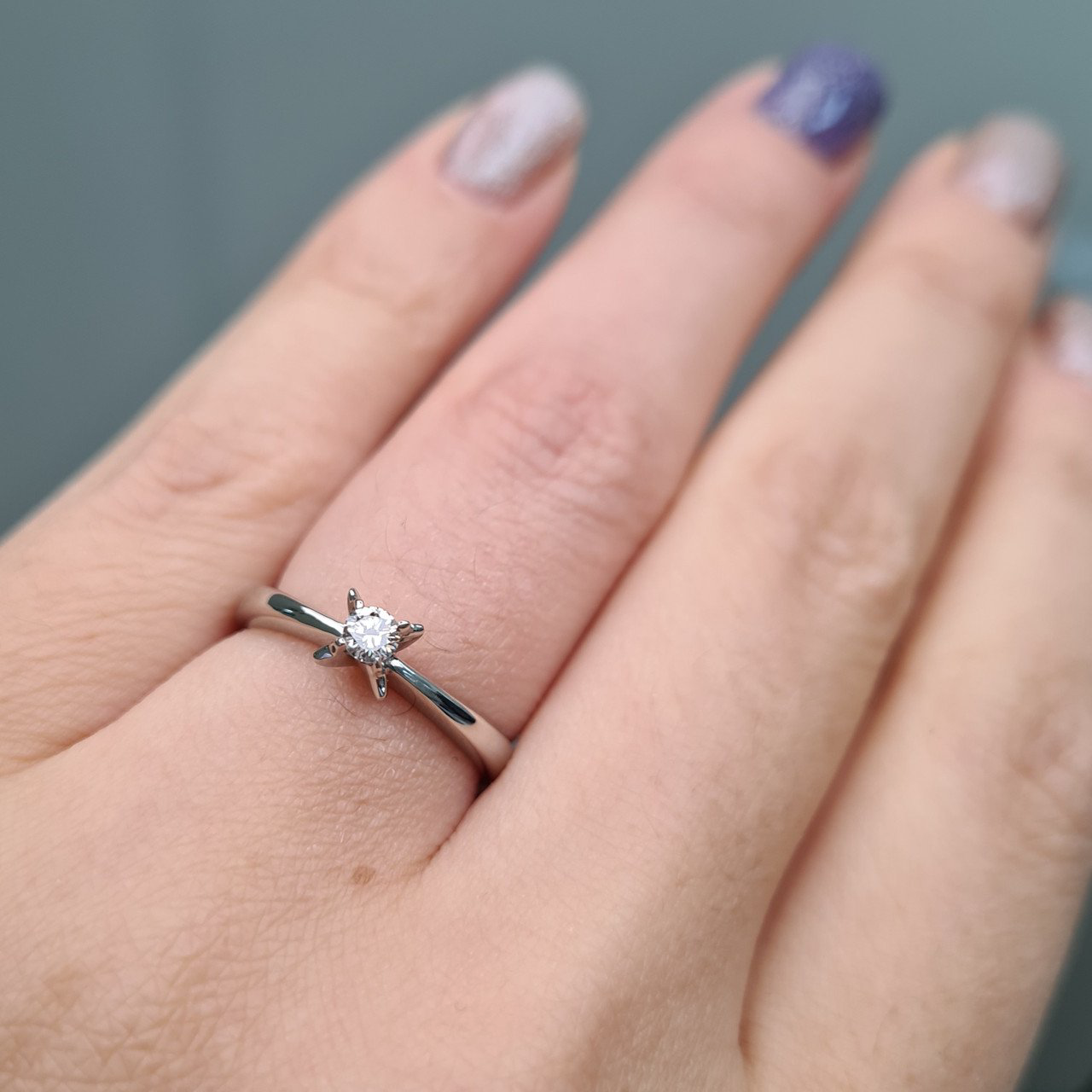 Кольцо Deimantas 94449797 16,5р 2,72гр 0,11ct. купить,NaN