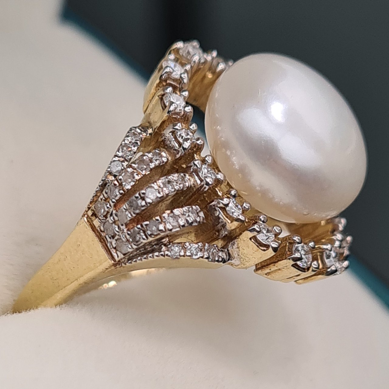 Кольцо Deimantas 95976263 17,5р 7,71гр 0,15ct. купить,NaN