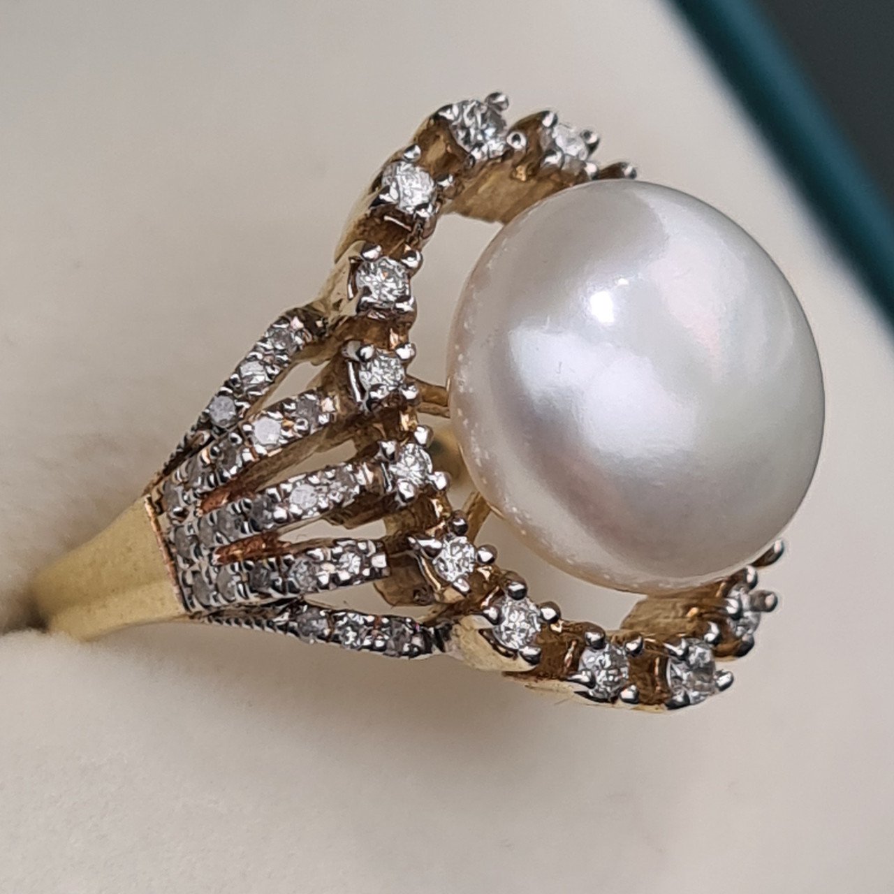 Кольцо Deimantas 95976263 17,5р 7,71гр 0,15ct. купить,NaN