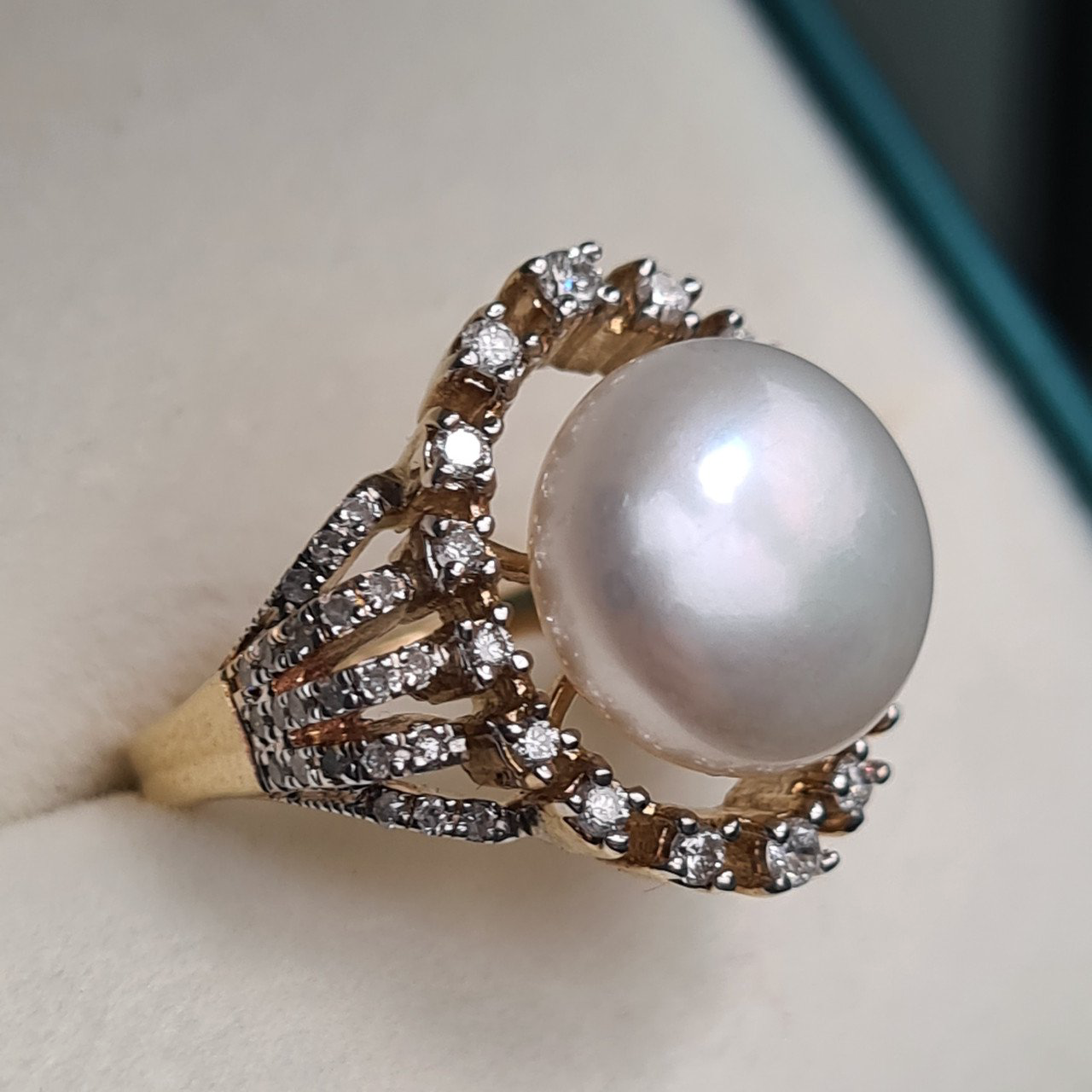 Кольцо Deimantas 95976263 17,5р 7,71гр 0,15ct. купить,NaN