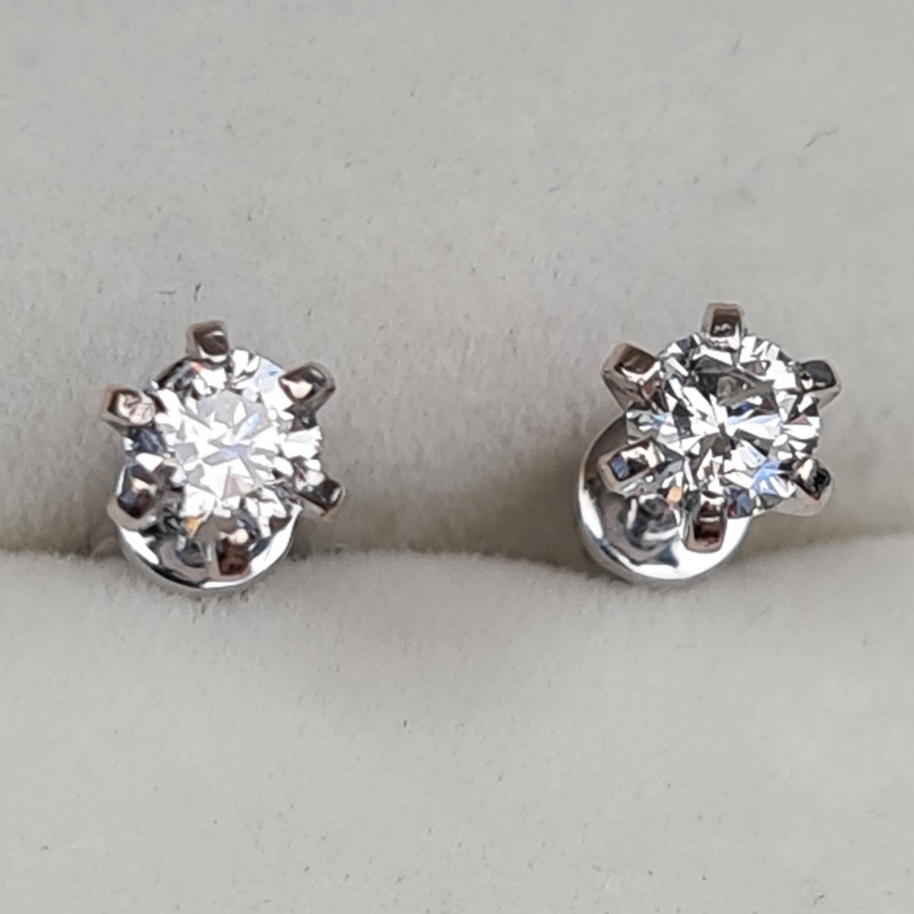 Серьги Deimantas 94465956 0,97гр 0,38ct. купить,NaN