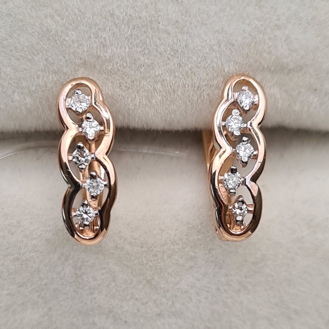 Серьги Deimantas 98178232 1,24гр 0,084ct. купить,NaN