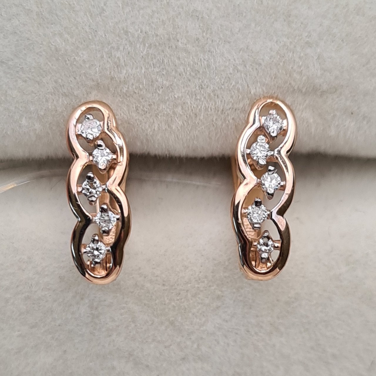 Серьги Deimantas 98178232 1,24гр 0,084ct. купить,NaN