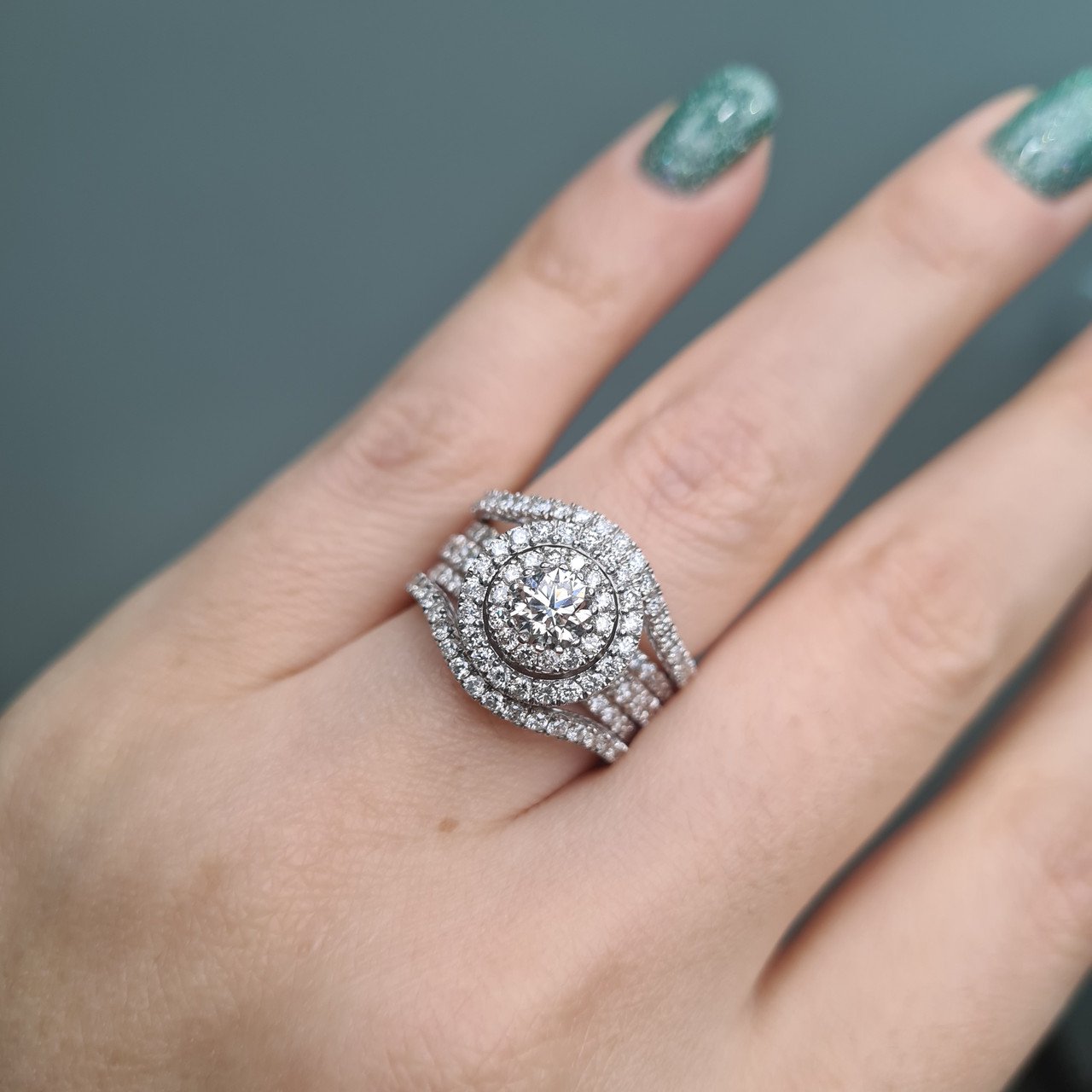 Кольцо Deimantas 96144750 17р 11,24гр 2,43ct. купить,NaN
