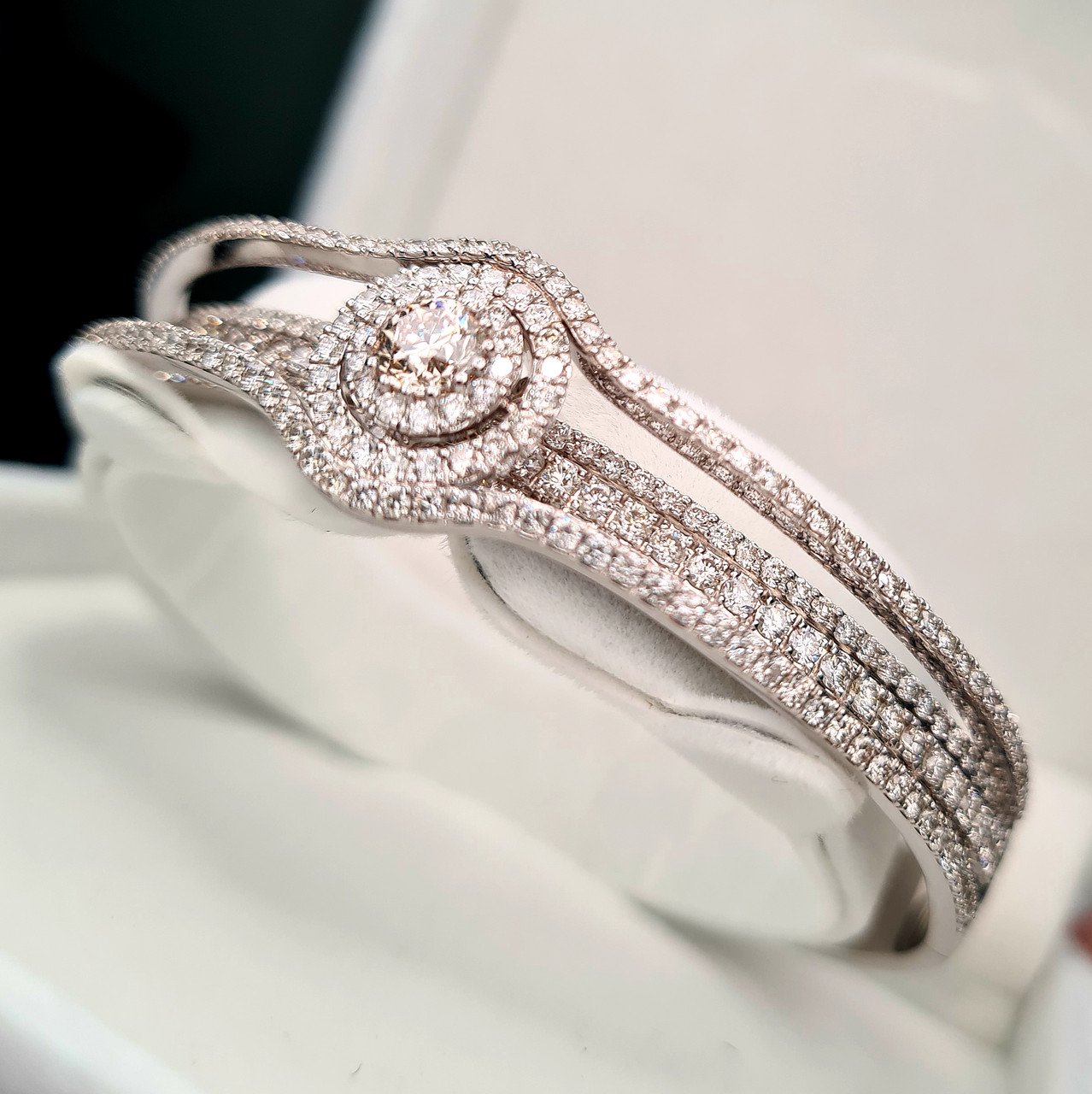 Браслет 96144746 41,05гр 4,95ct. купить,NaN