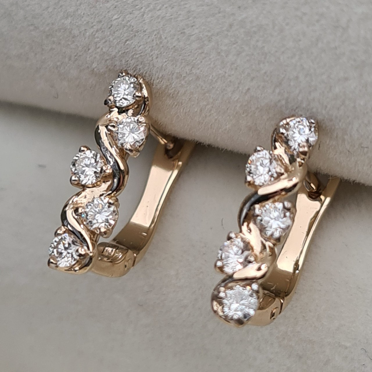Серьги Deimantas 94465959 1,52гр 0,33ct. купить,NaN