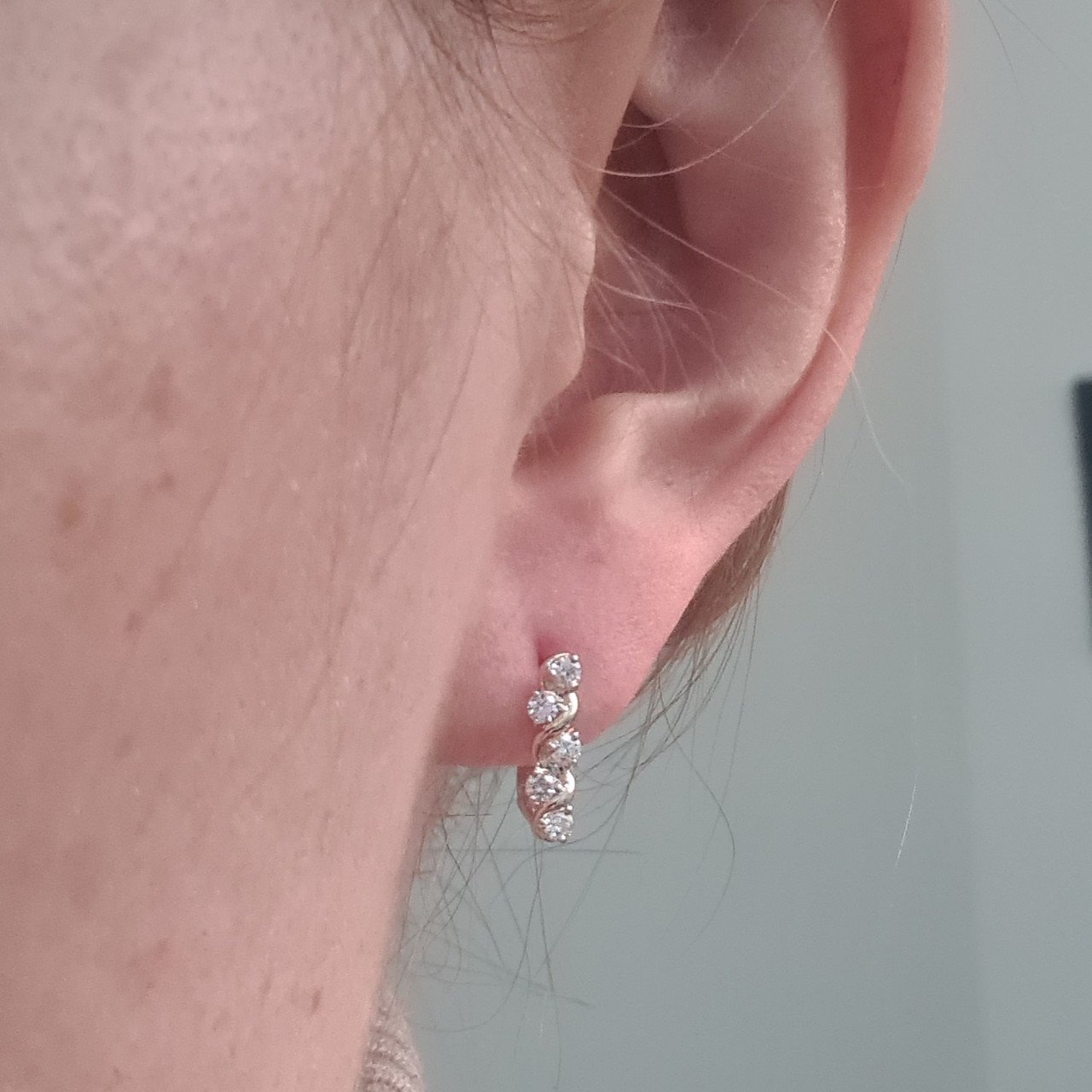 Серьги Deimantas 94465959 1,52гр 0,33ct. купить,NaN