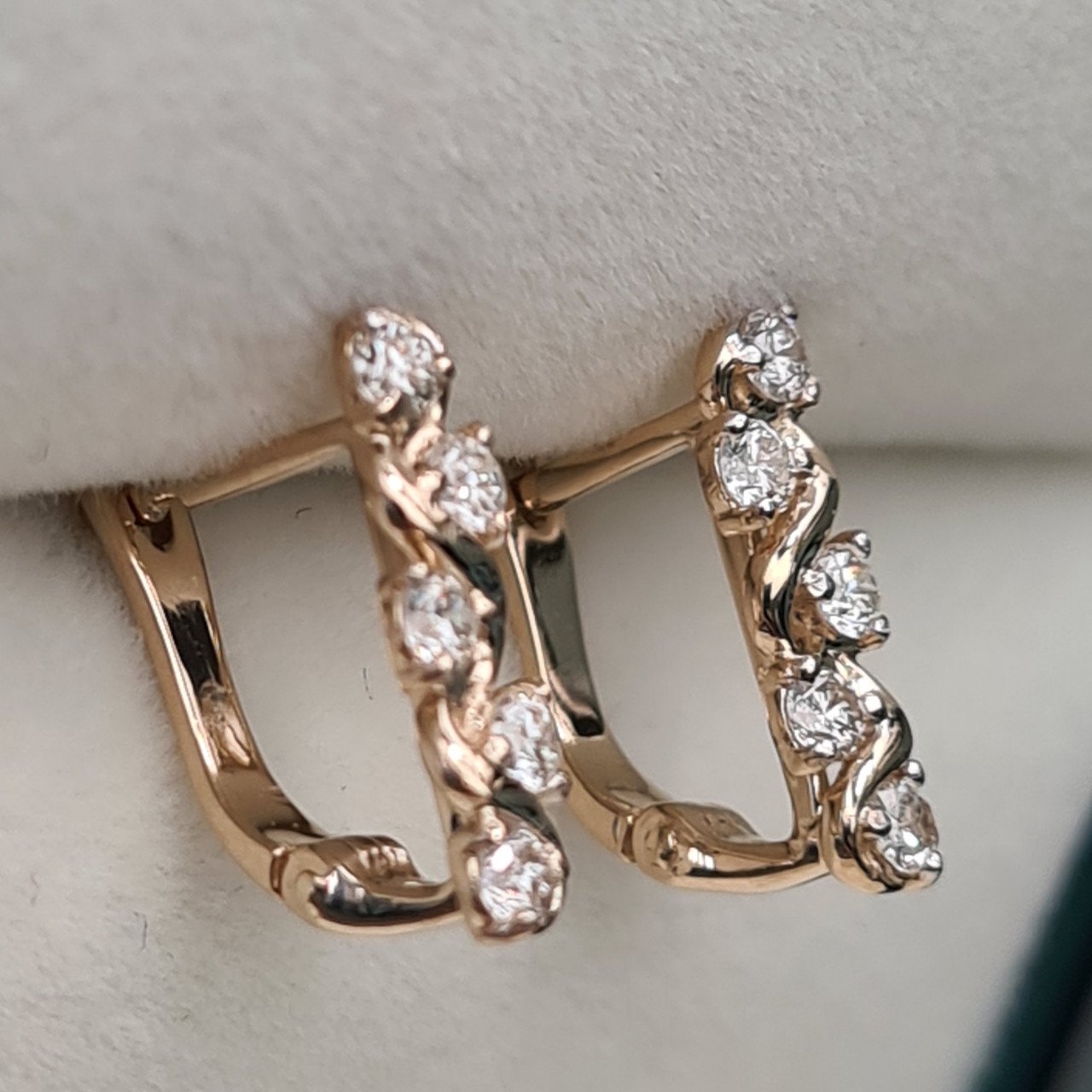 Серьги Deimantas 94465959 1,52гр 0,33ct. купить,NaN