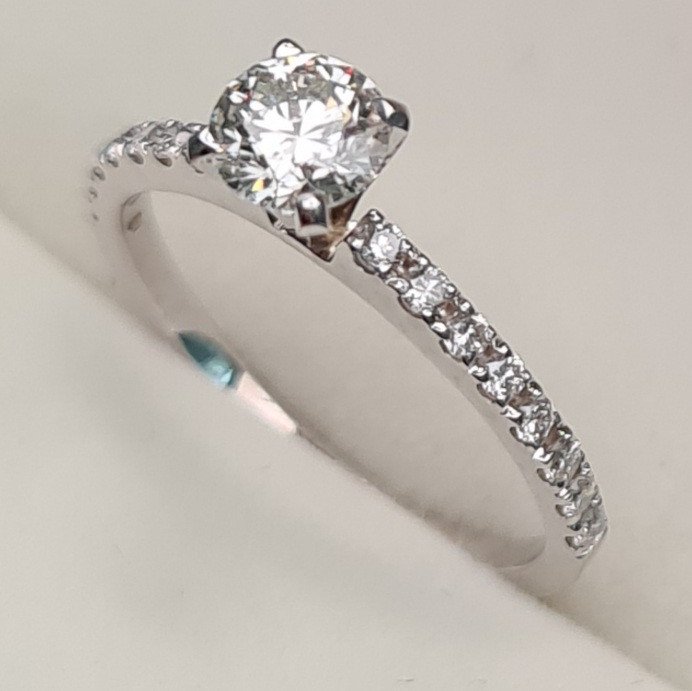 Кольцо Deimantas 83973374 16,51р 1,88гр 0,70ct. купить,NaN