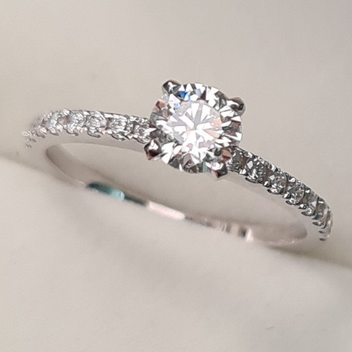 Кольцо Deimantas 83973374 16,51р 1,88гр 0,70ct. купить,NaN