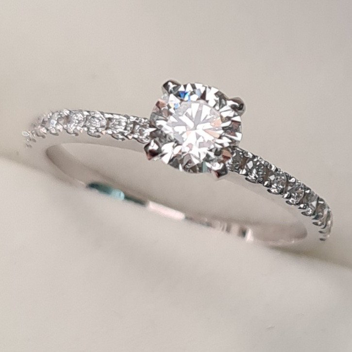 Кольцо Deimantas 83973374 16,51р 1,88гр 0,70ct. купить,NaN