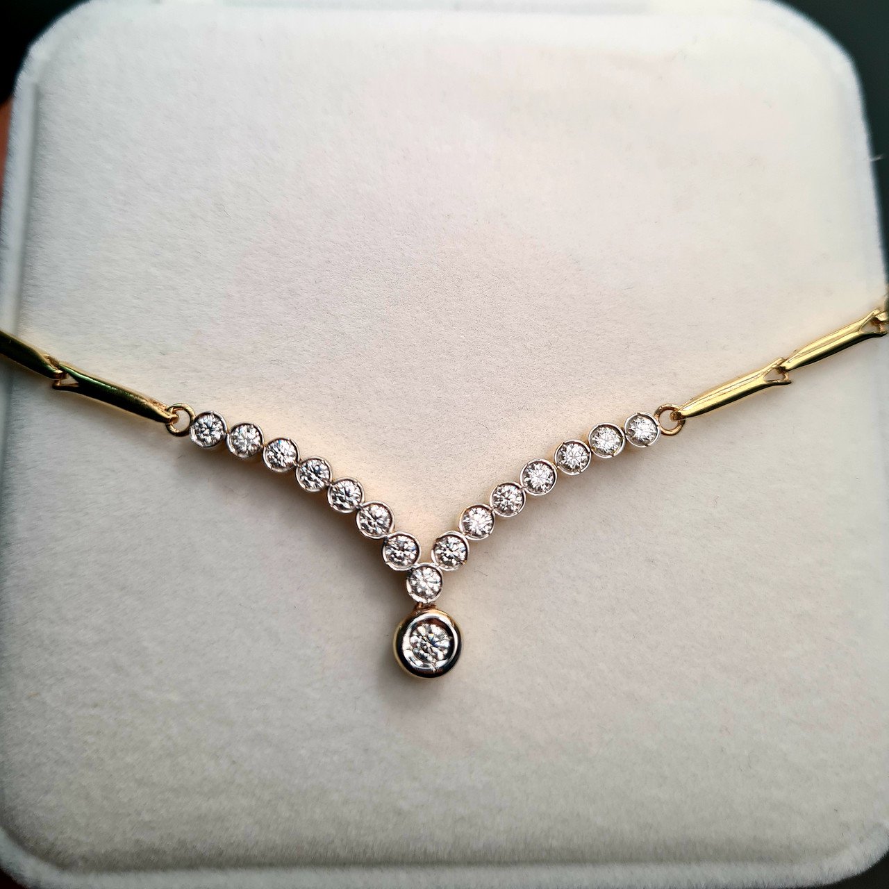 Колье Deimantas 96145856 19,09гр 1,20ct. купить,NaN