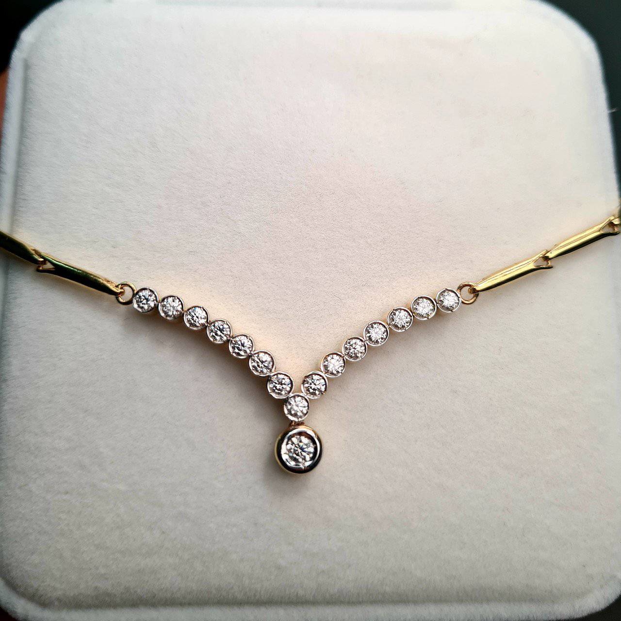 Колье Deimantas 96145856 19,09гр 1,20ct. купить,NaN