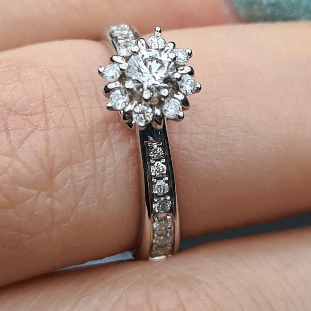 Кольцо Deimantas 96144950 16р 2,97гр 0,41ct. купить,NaN