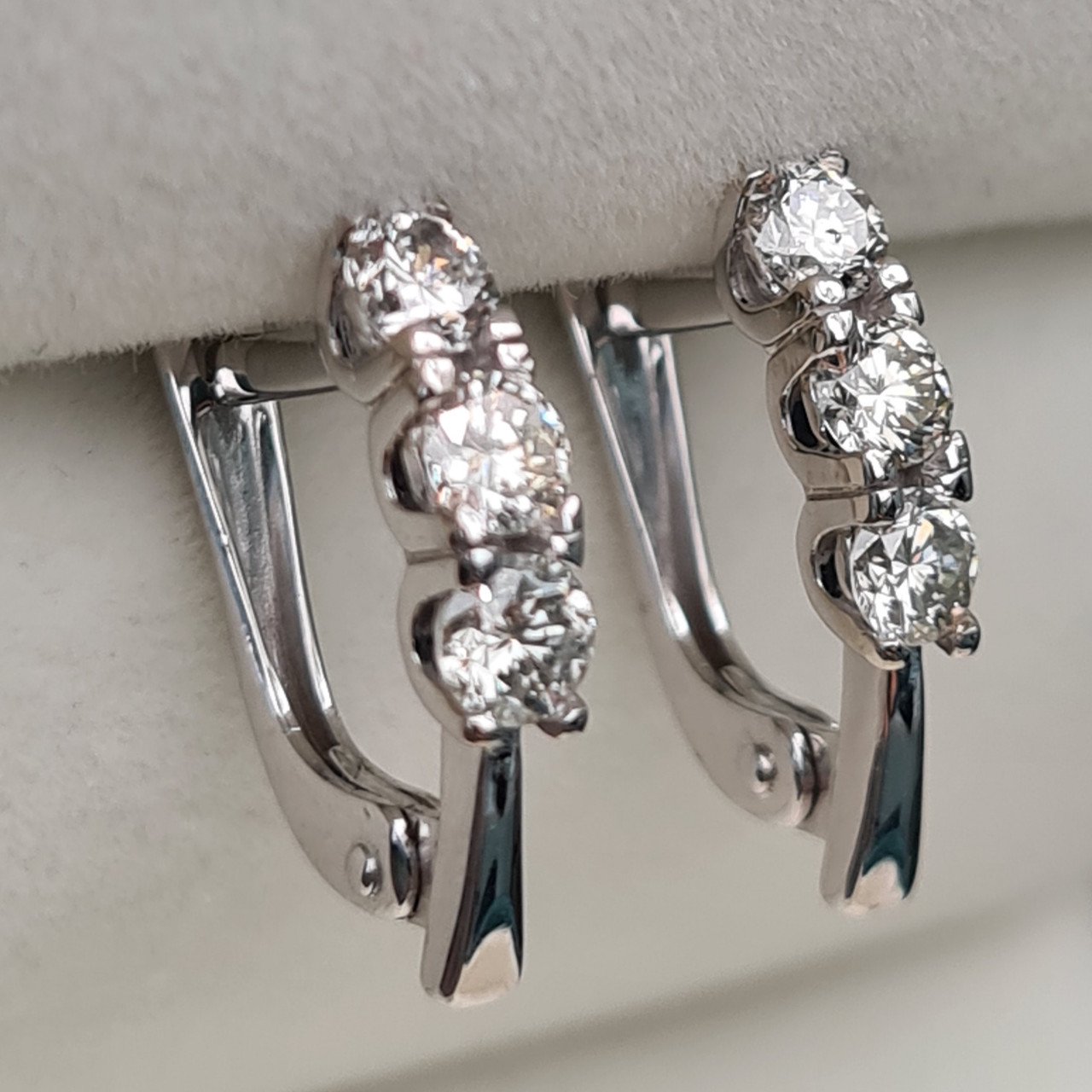 Серьги Deimantas 2,03гр 0,71ct. купить,NaN