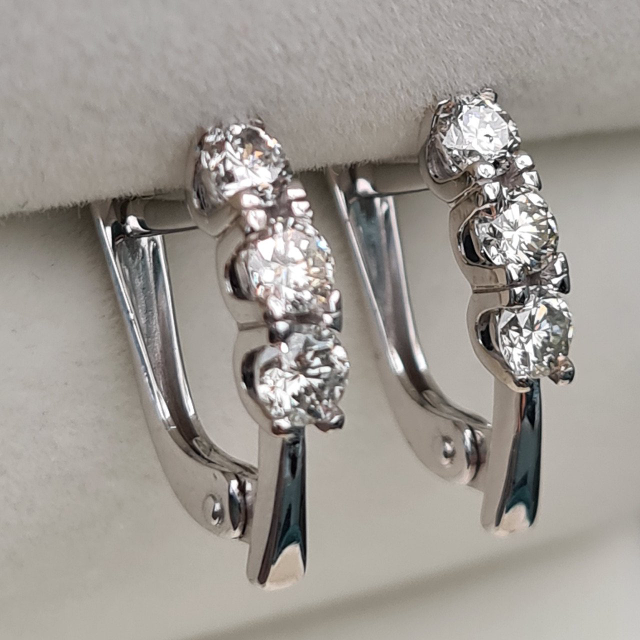 Серьги Deimantas 2,03гр 0,71ct. купить,NaN