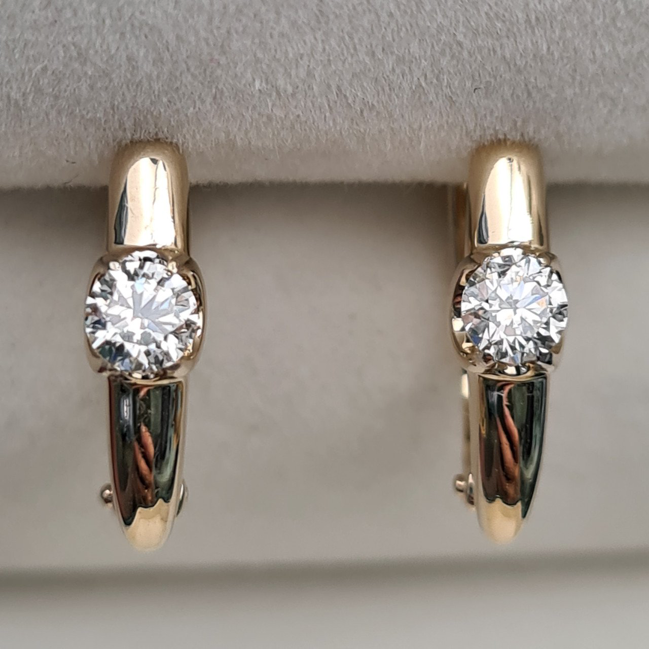 Серьги Deimantas 94467009 2,65гр 0,37ct. купить,NaN