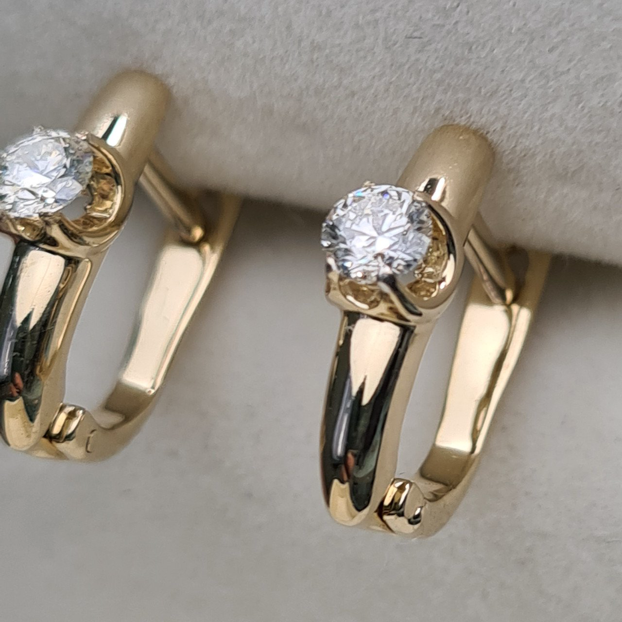 Серьги Deimantas 94467009 2,65гр 0,37ct. купить,NaN