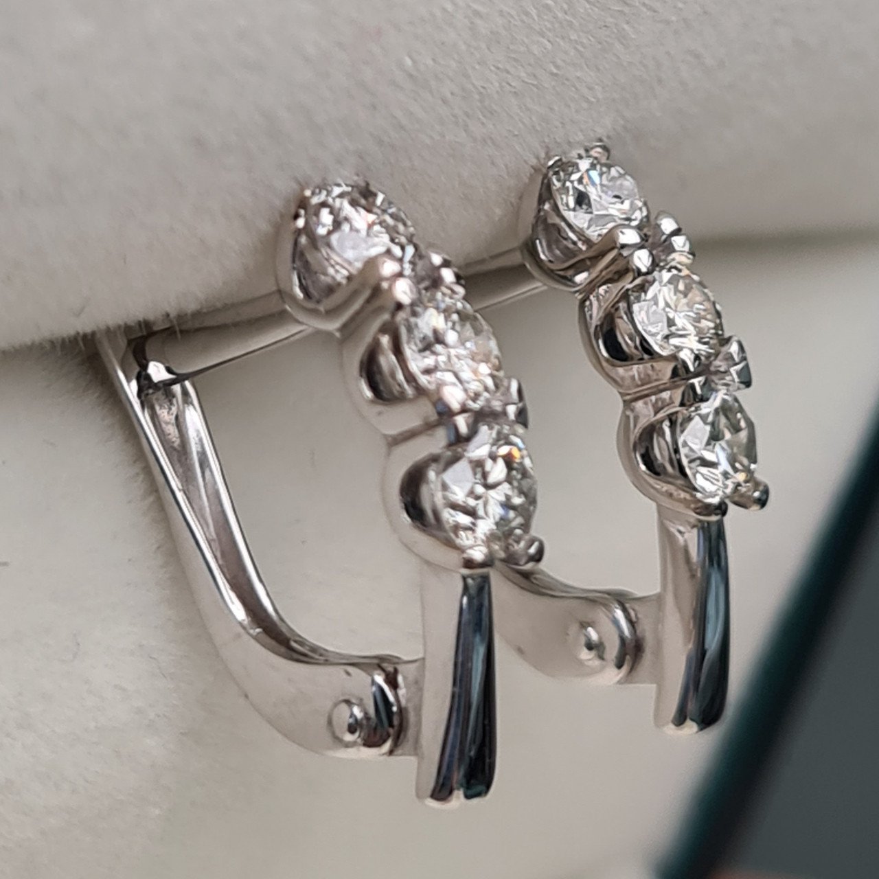 Серьги Deimantas 2,03гр 0,71ct. купить,NaN