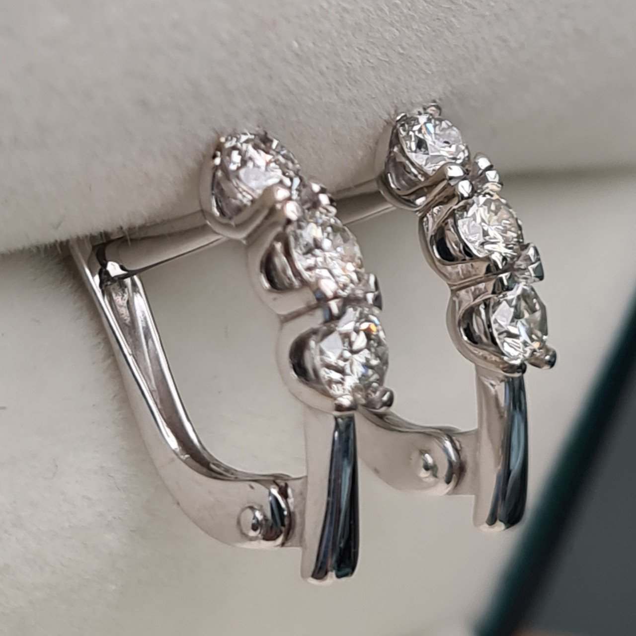 Серьги Deimantas 2,03гр 0,71ct. купить,NaN