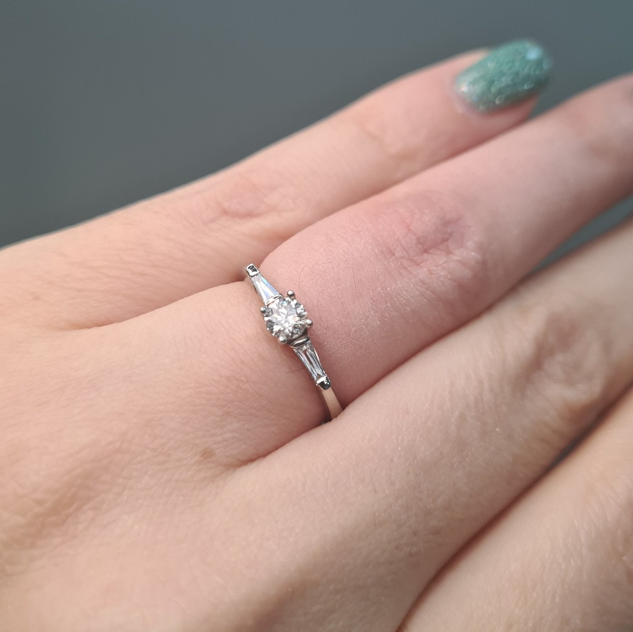Кольцо Deimantas 96270092 16,51р 2,24гр 0,38ct. купить,NaN