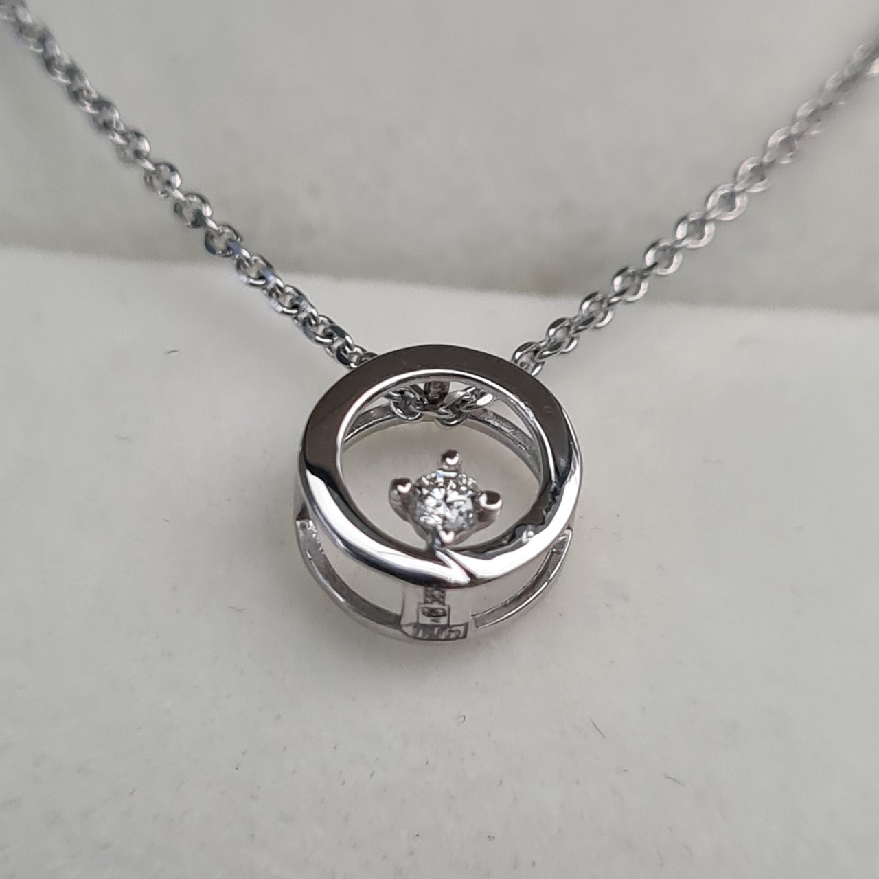 Колье Deimantas 45см 1,71гр 0,029ct. купить,NaN