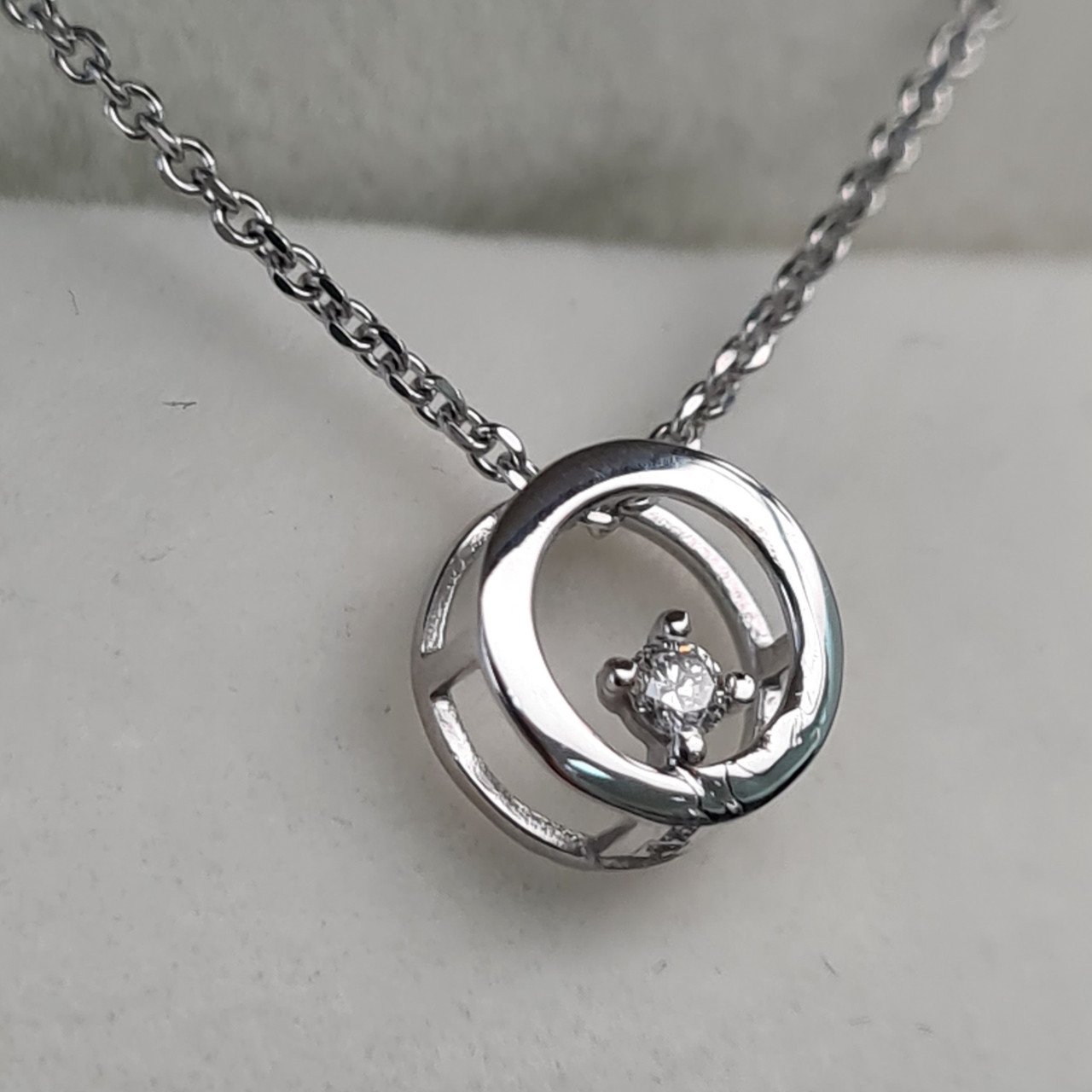 Колье Deimantas 45см 1,71гр 0,029ct. купить,NaN