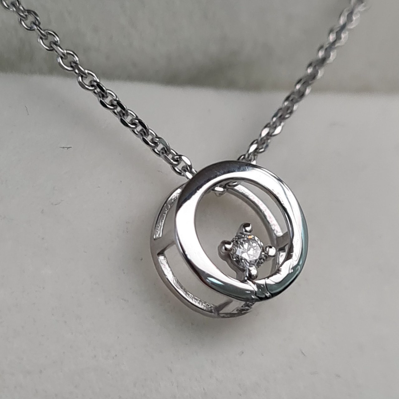 Колье Deimantas 45см 1,71гр 0,029ct. купить,NaN
