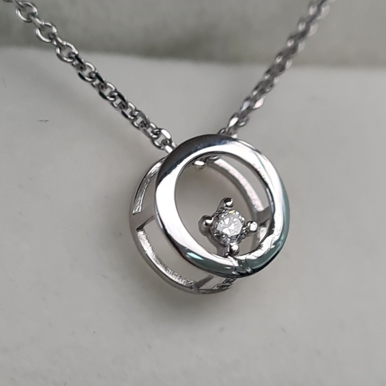 Колье Deimantas 45см 1,71гр 0,029ct. купить,NaN