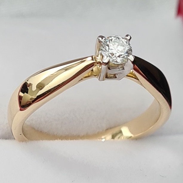 Кольцо Deimantas 84537289 16,5р 3,19гр 0,16ct. купить,NaN