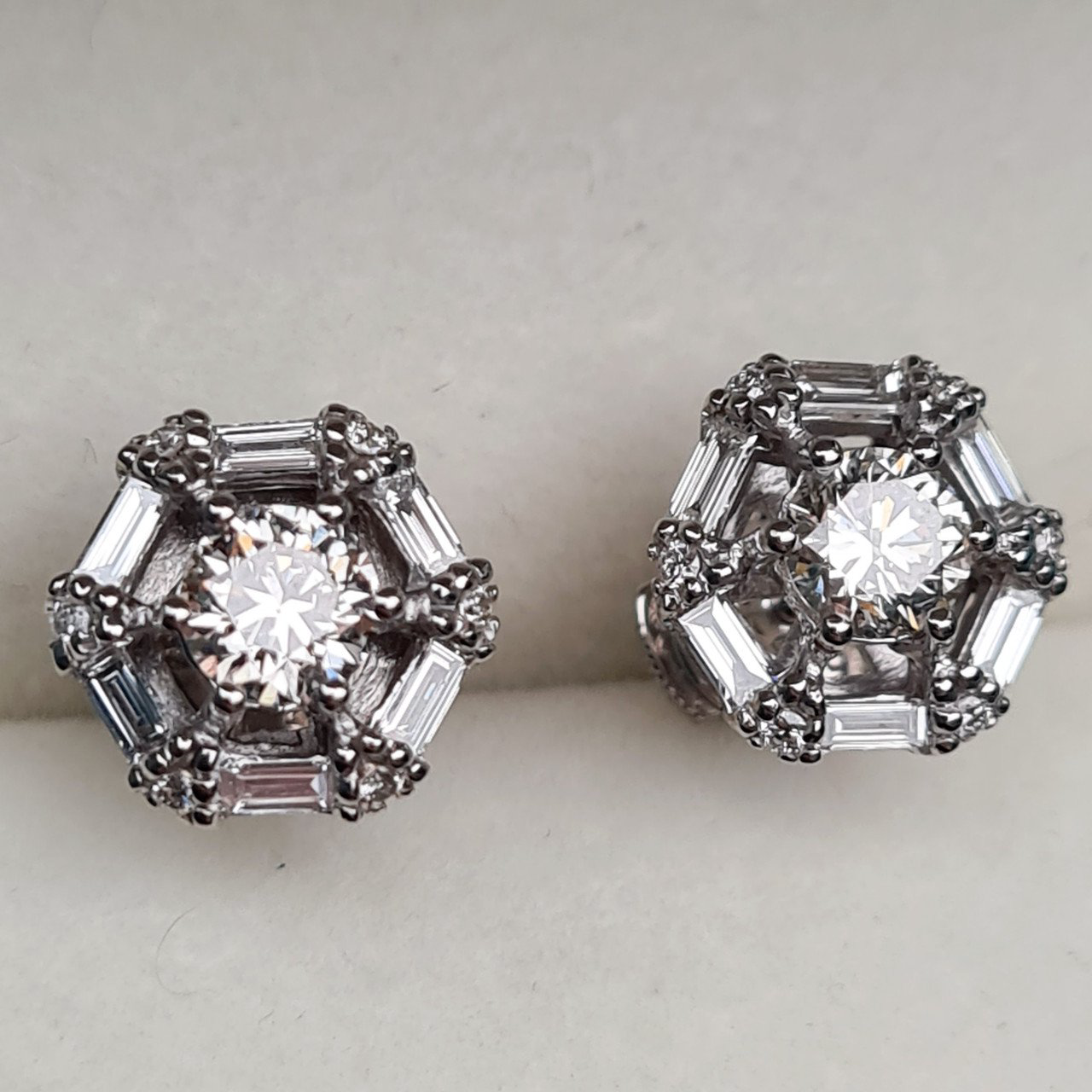 Серьги Deimantas 96286118 4,44гр 1,38ct. купить,NaN