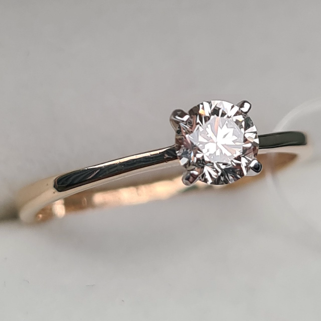 Кольцо Deimantas 94580380 17,5р 1,54гр 0,48ct. купить,NaN