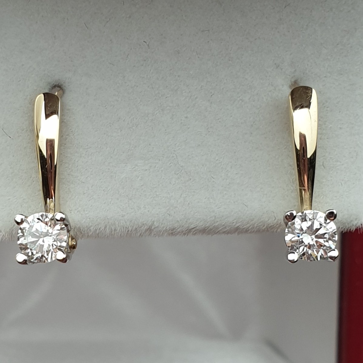 Серьги Deimantas 84556193 2,16гр 0,35ct. купить,NaN