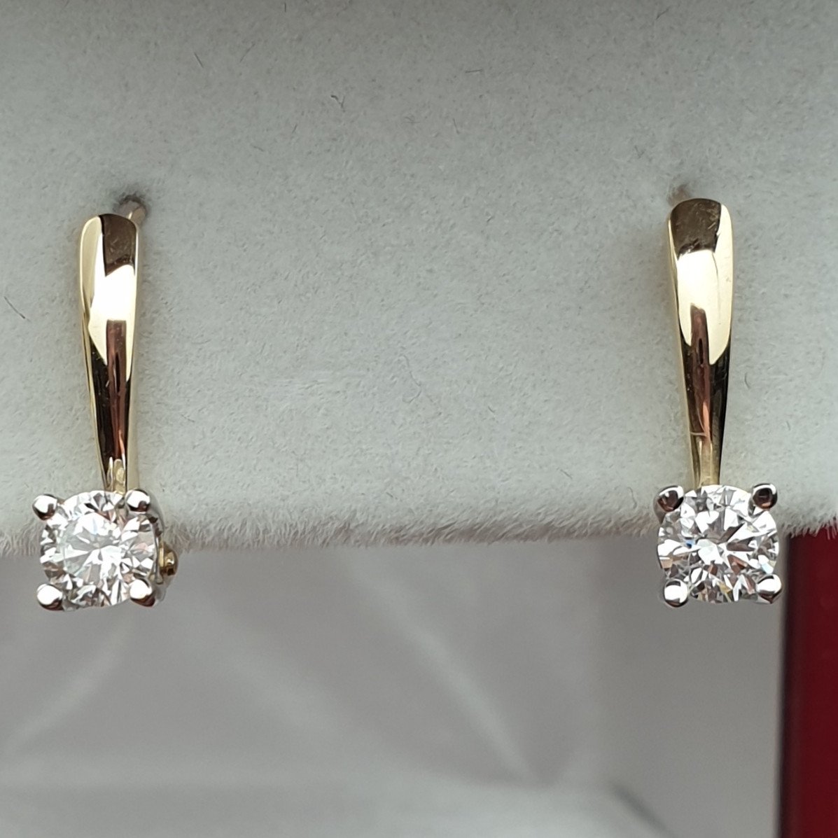 Серьги Deimantas 84556416 2,19гр 0,38ct. купить,NaN