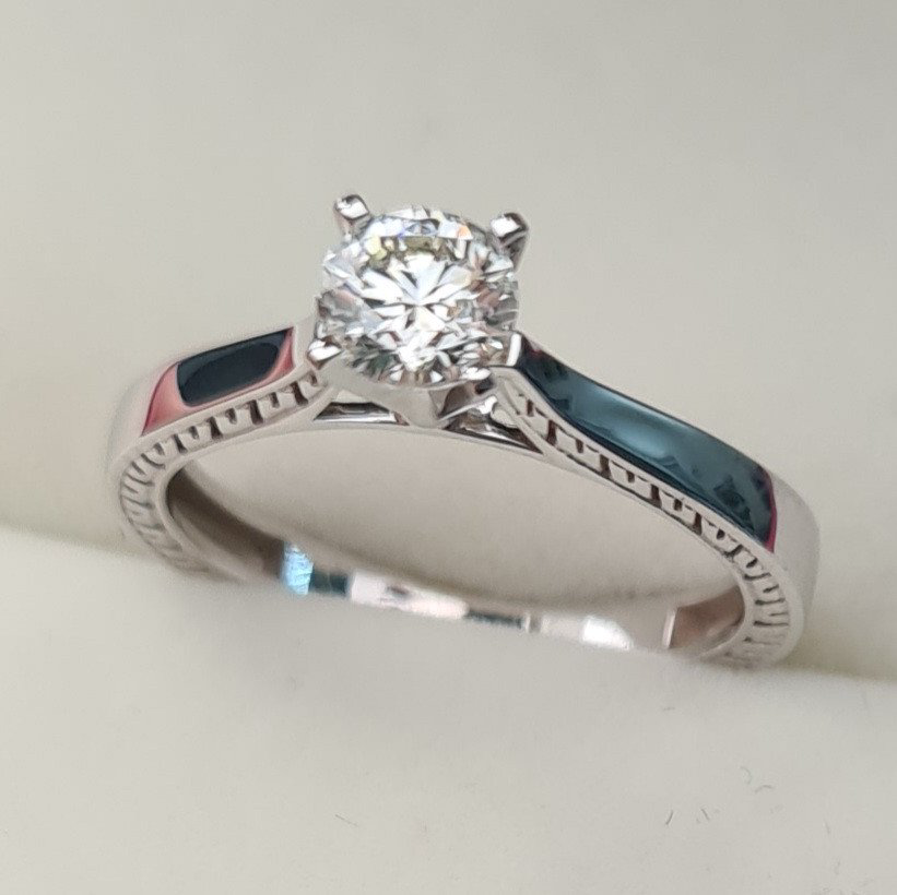 Кольцо Deimantas 84635792 16,51р 2,73гр 0,50ct. купить,NaN
