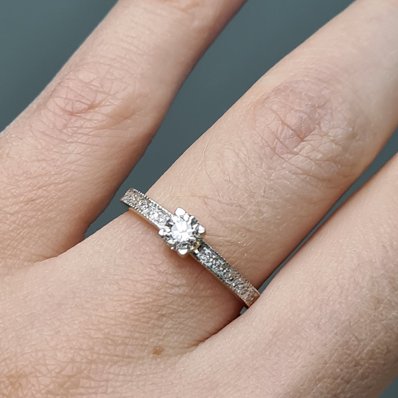 Кольцо Deimantas 94580424 18р 2,43гр 0,49ct. купить,NaN