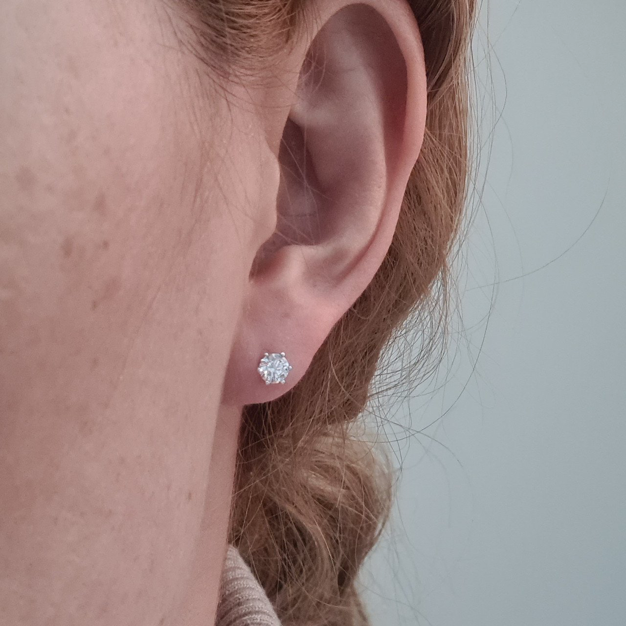 Серьги Deimantas 1,33гр 0,78ct. купить,NaN