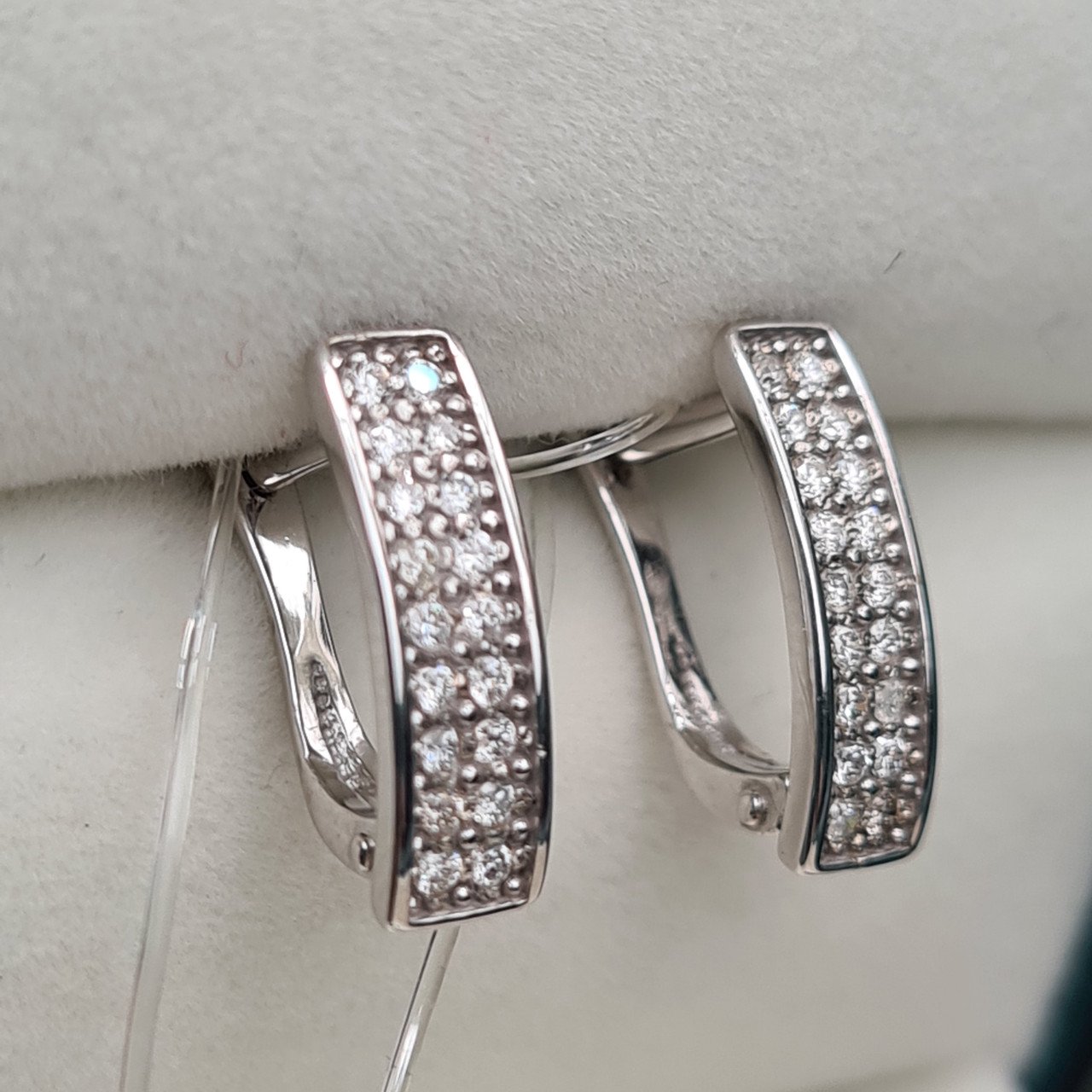 Серьги Deimantas 94580476 2,54гр 0,32ct. купить,NaN