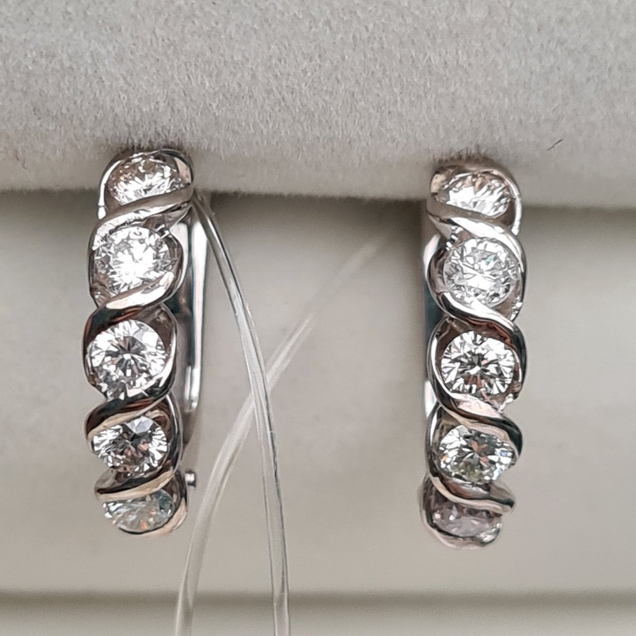 Серьги Deimantas 94580483 3,48гр 0,79ct. купить,NaN