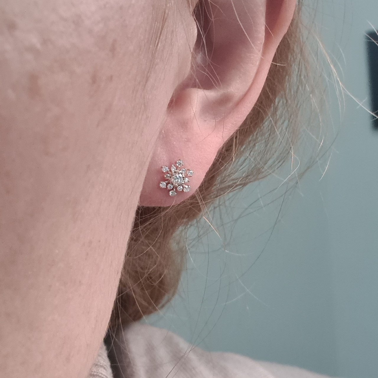Серьги Deimantas 1,27гр 0,294ct. купить,NaN