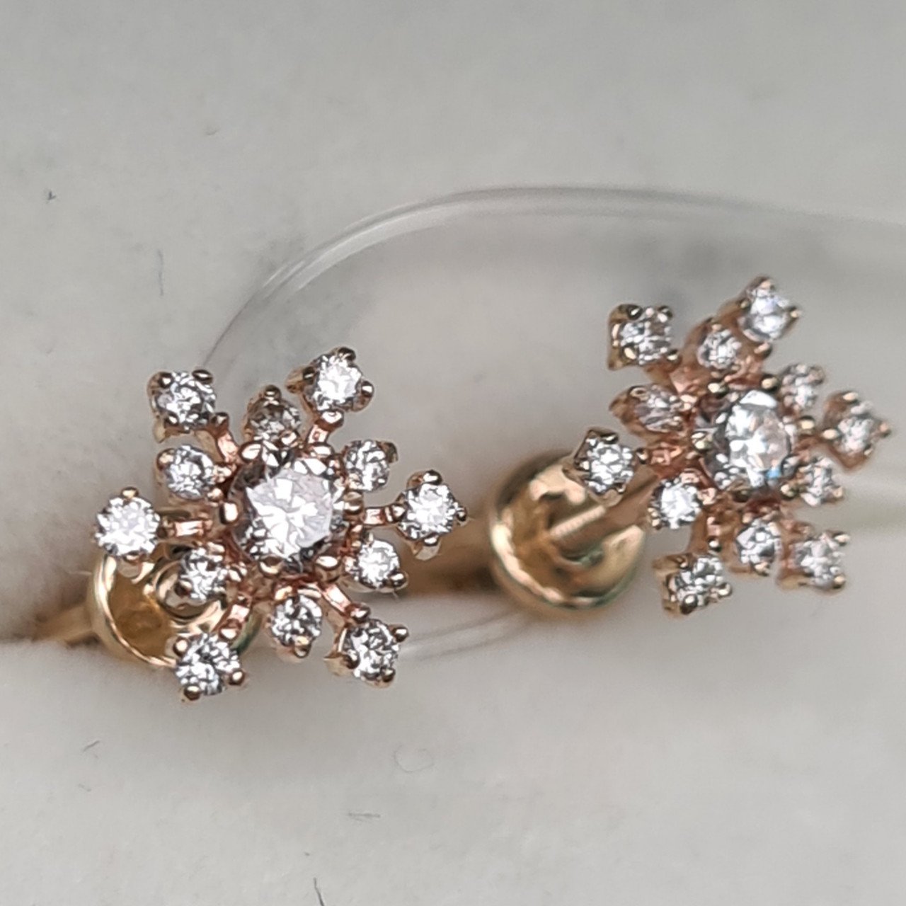Серьги Deimantas 1,27гр 0,294ct. купить,NaN