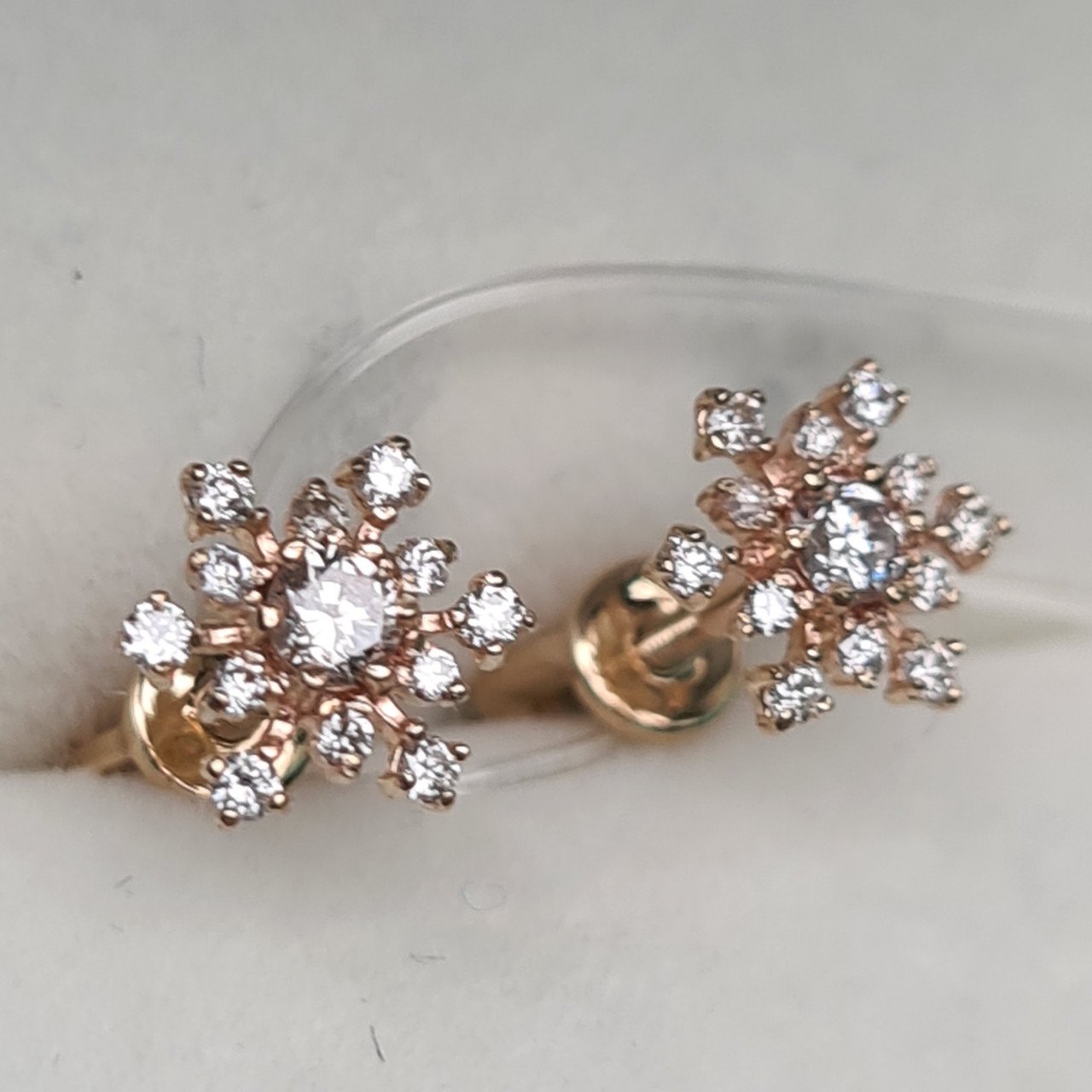 Серьги Deimantas 1,27гр 0,294ct. купить,NaN