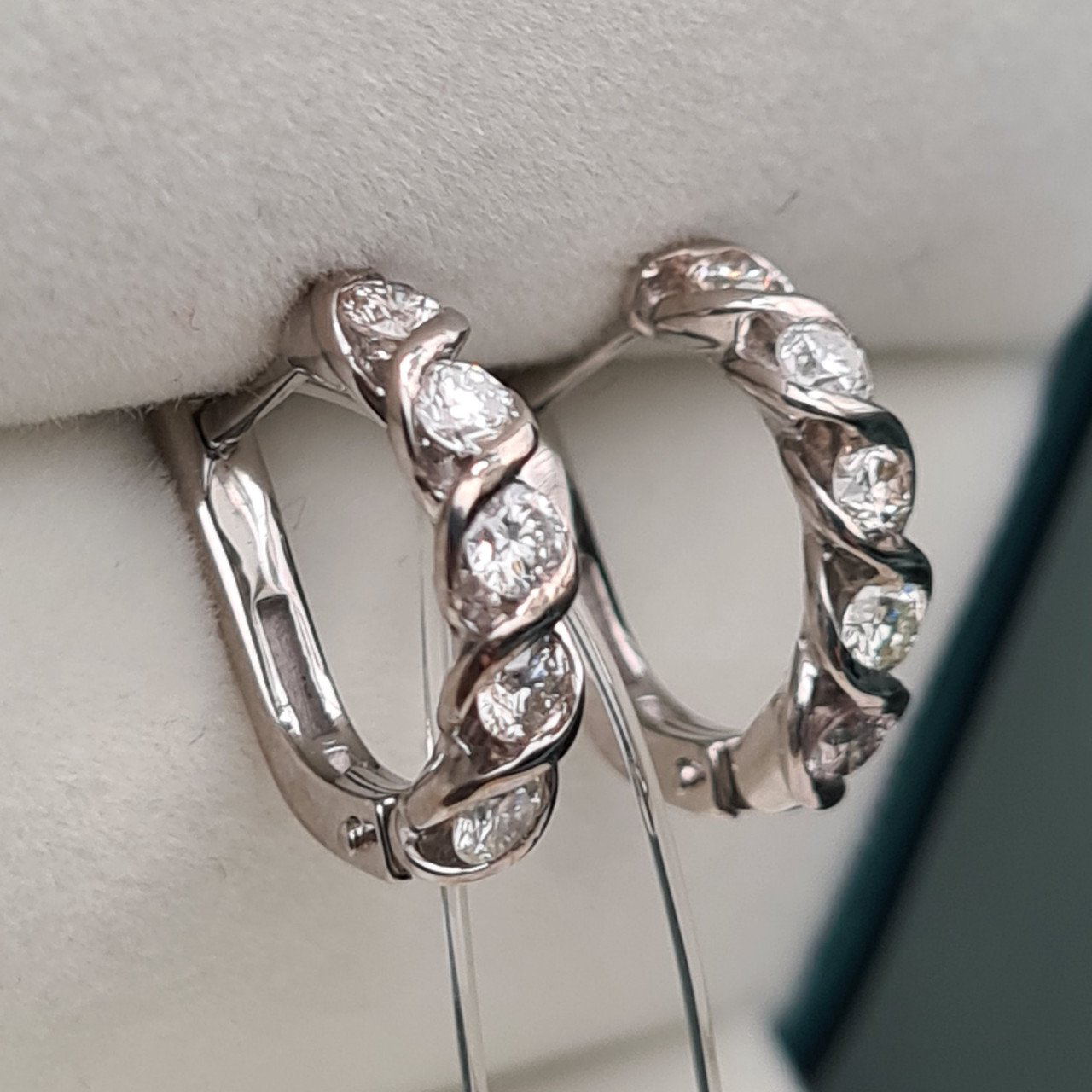 Серьги Deimantas 94580483 3,48гр 0,79ct. купить,NaN