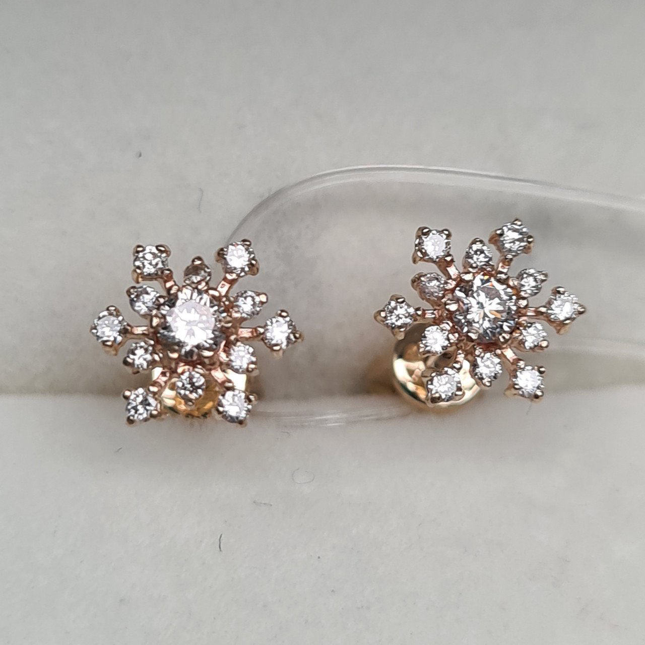 Серьги Deimantas 1,27гр 0,294ct. купить,NaN
