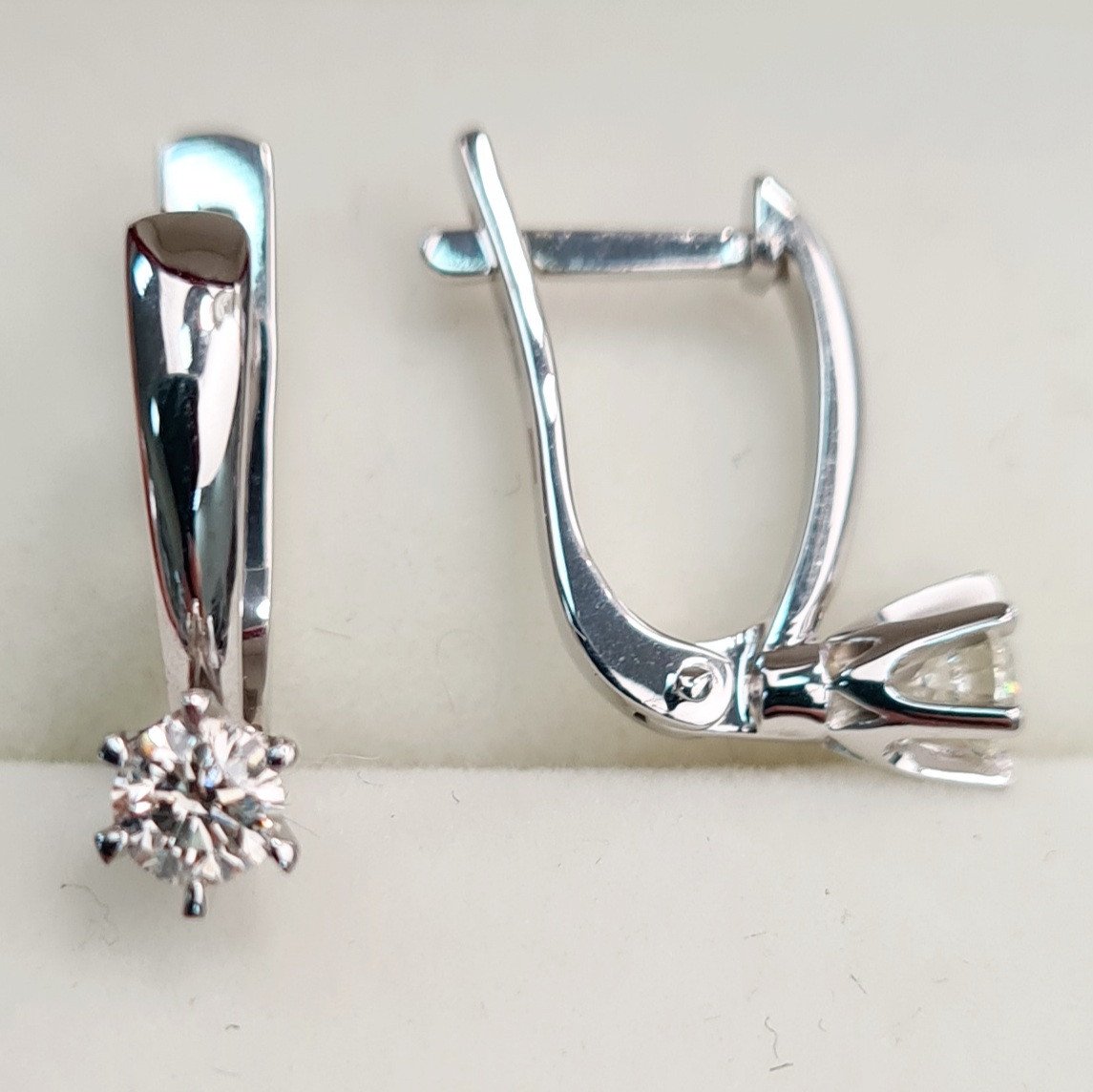 Серьги Deimantas 85386224 3,12гр 0,40ct. купить,NaN