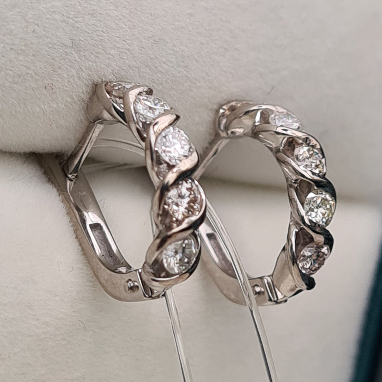 Серьги Deimantas 94580483 3,48гр 0,79ct. купить,NaN