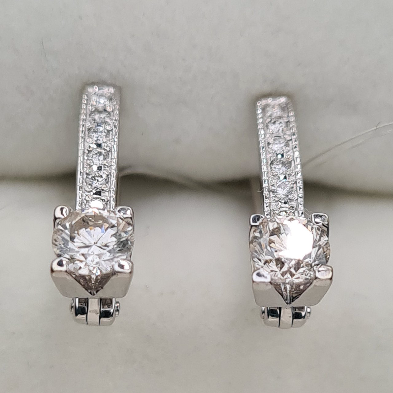 Серьги Deimantas 94580493 3,32гр 0,87ct. купить,NaN